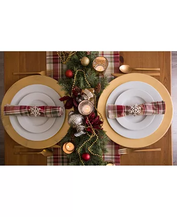 Design Imports Give Thanks Plaid Table Runner