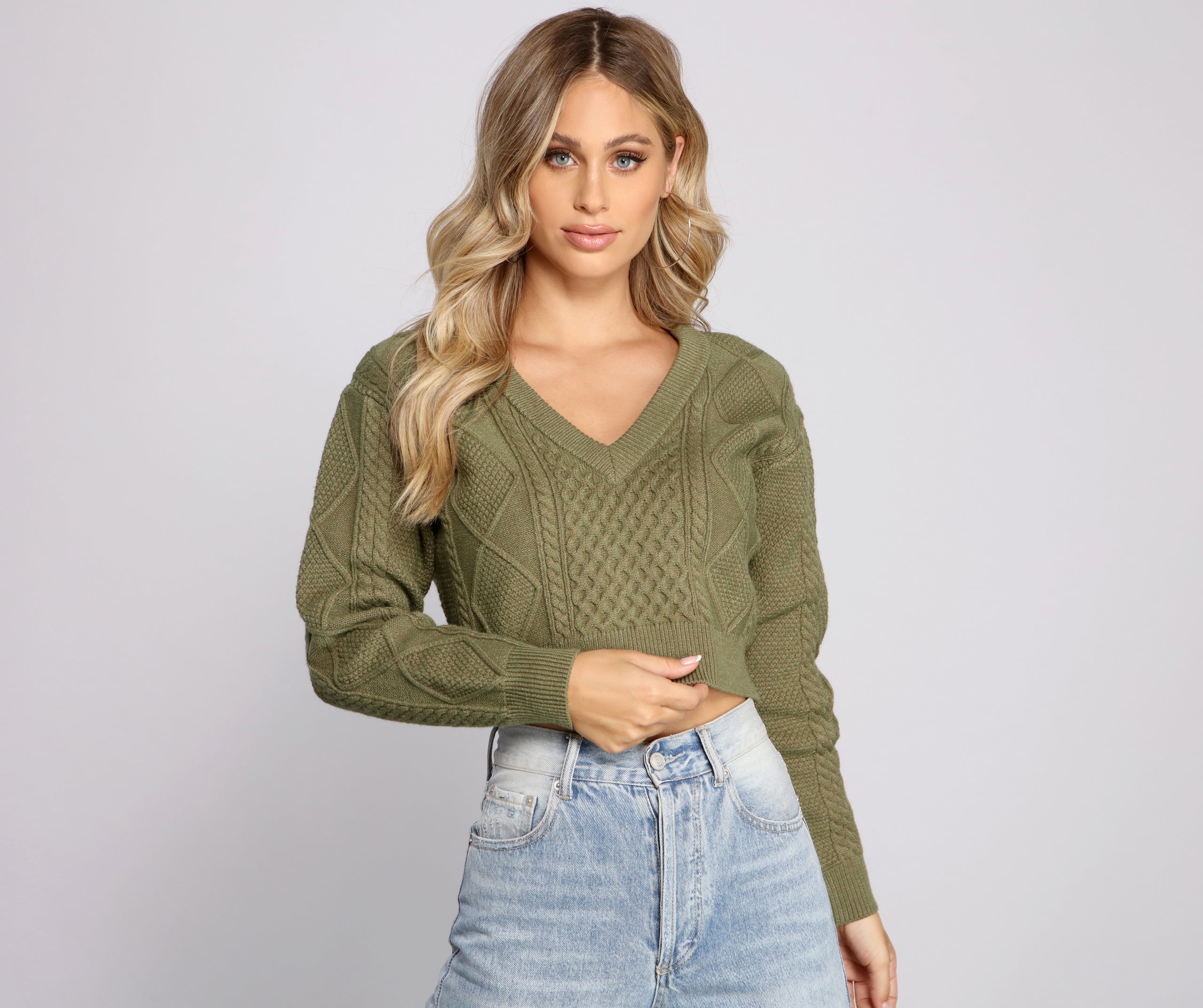 Tie Back Cropped Cable Knit Sweater