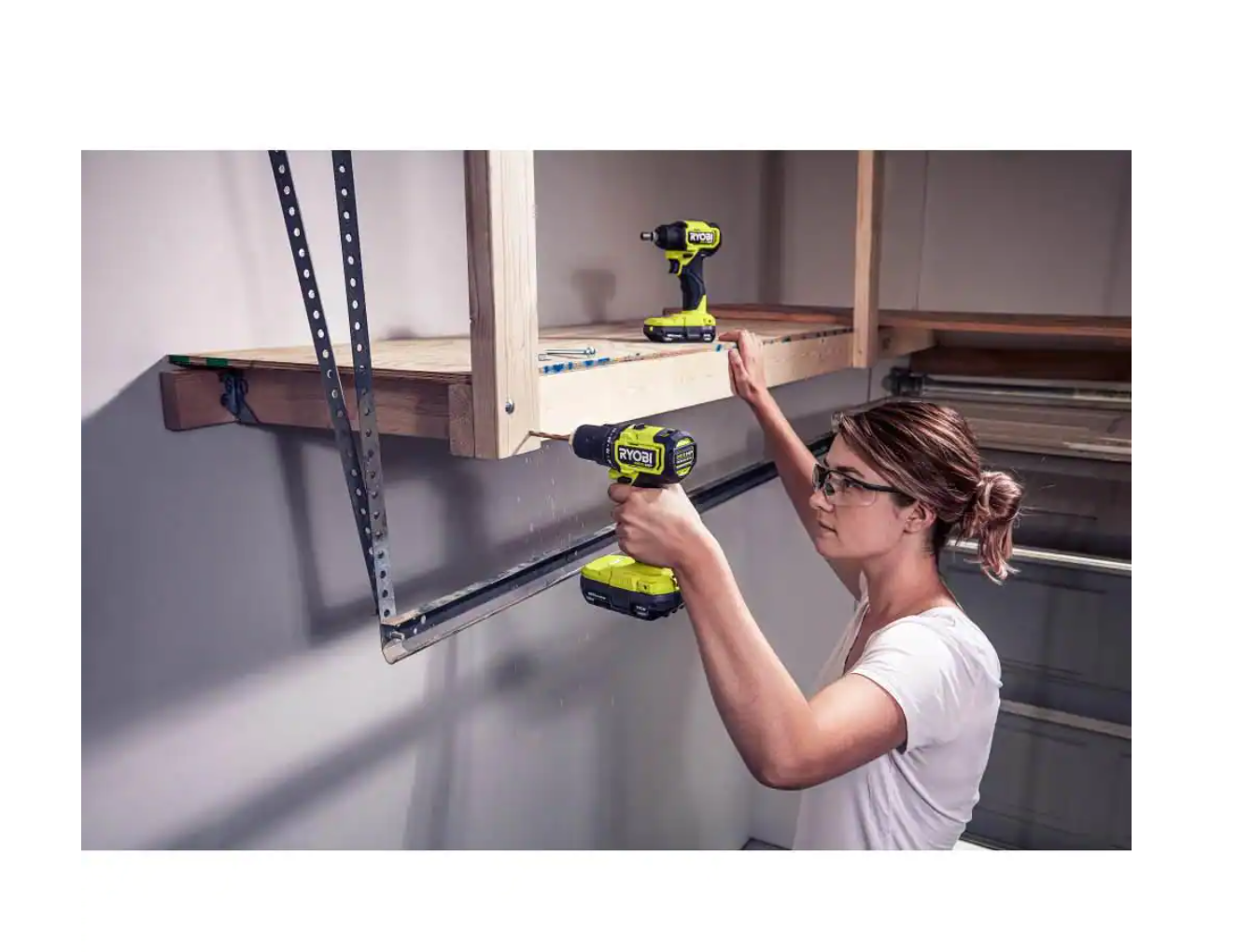 RYOBI PSBCK01K-PSBCS02B ONE+ HP 18V Brushless Cordless Compact 1/2 in. Drill/Driver， Impact Driver， Cut-Off Tool， (2) Batteries， Charger， Bag