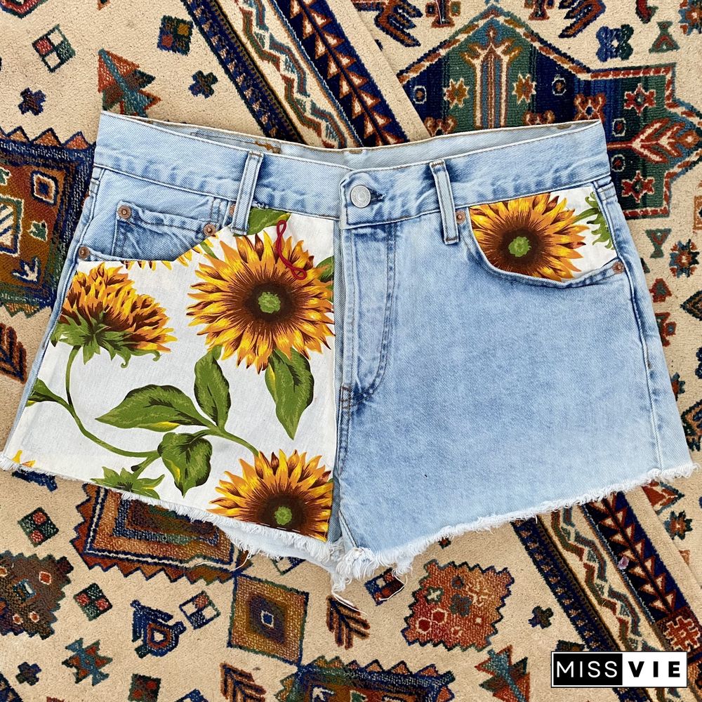 Fashion Sunflower Print Loose Fit Denim Shorts