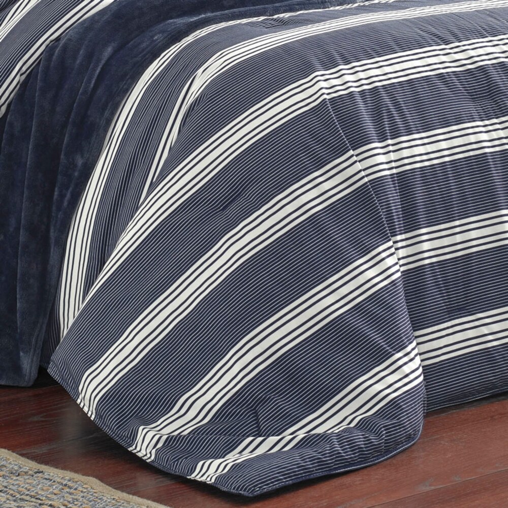 Nautica Craver Cotton Reversible Navy Comforter Set