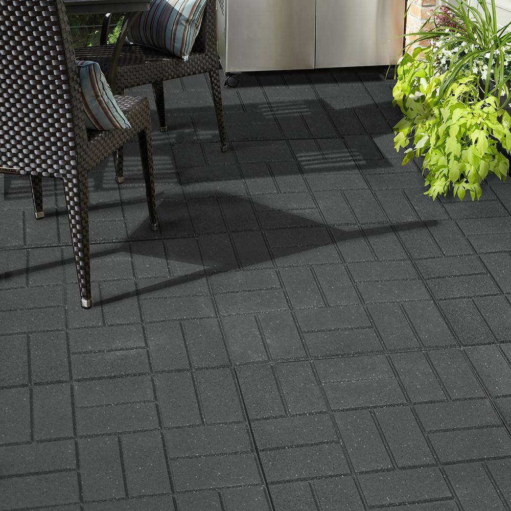 Envirotile Reversible 16 in. x 16 in. x 0.75 in. Grey Brick FaceFlat Profile Rubber Paver MT5001608CM