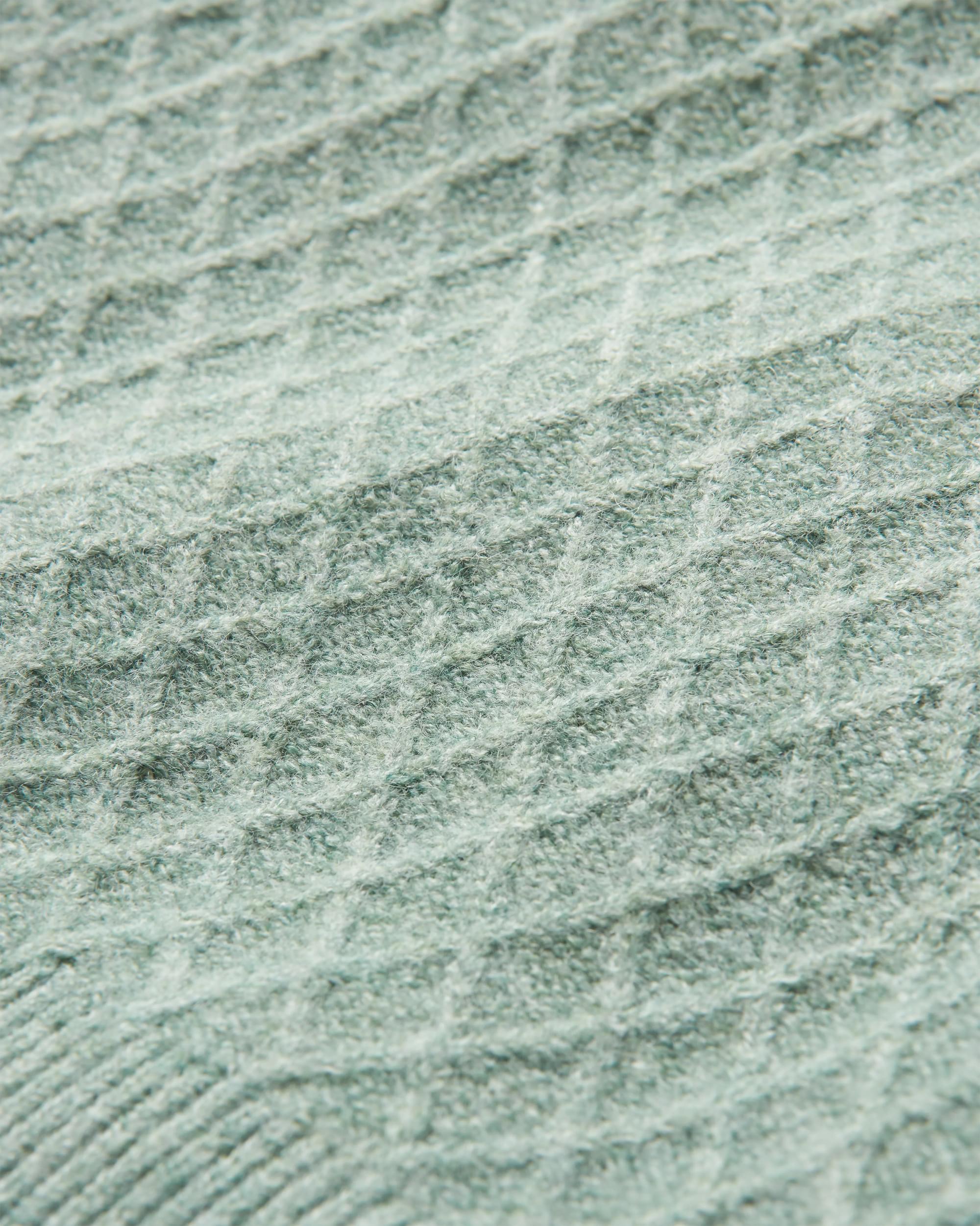 Hinterland Recycled Knitted Jumper - Pistachio