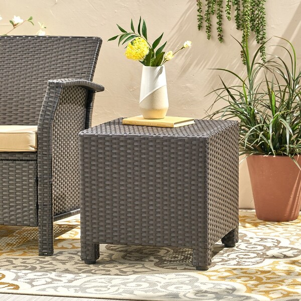 Clean Cube Shape Wicker Coffee Table