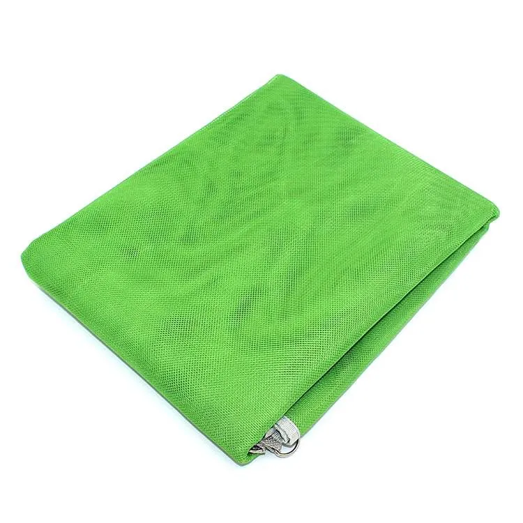 Lightweight mesh beach blanket sand free