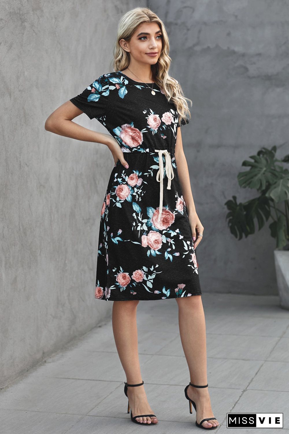 Black Short Sleeve Pocketed Drawstring Casual Floral Dress