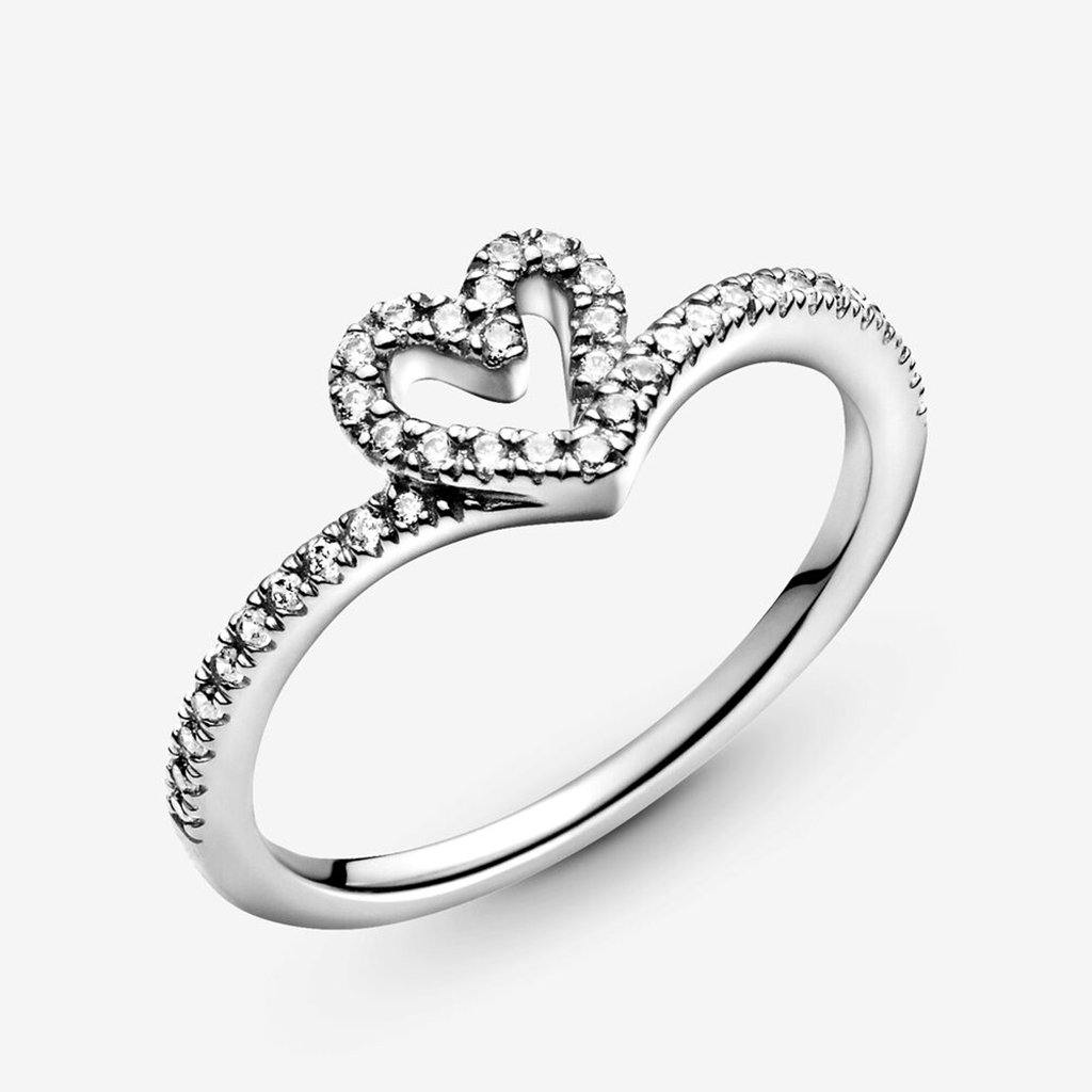 PANDORA  Sparkling Wishbone Heart Ring