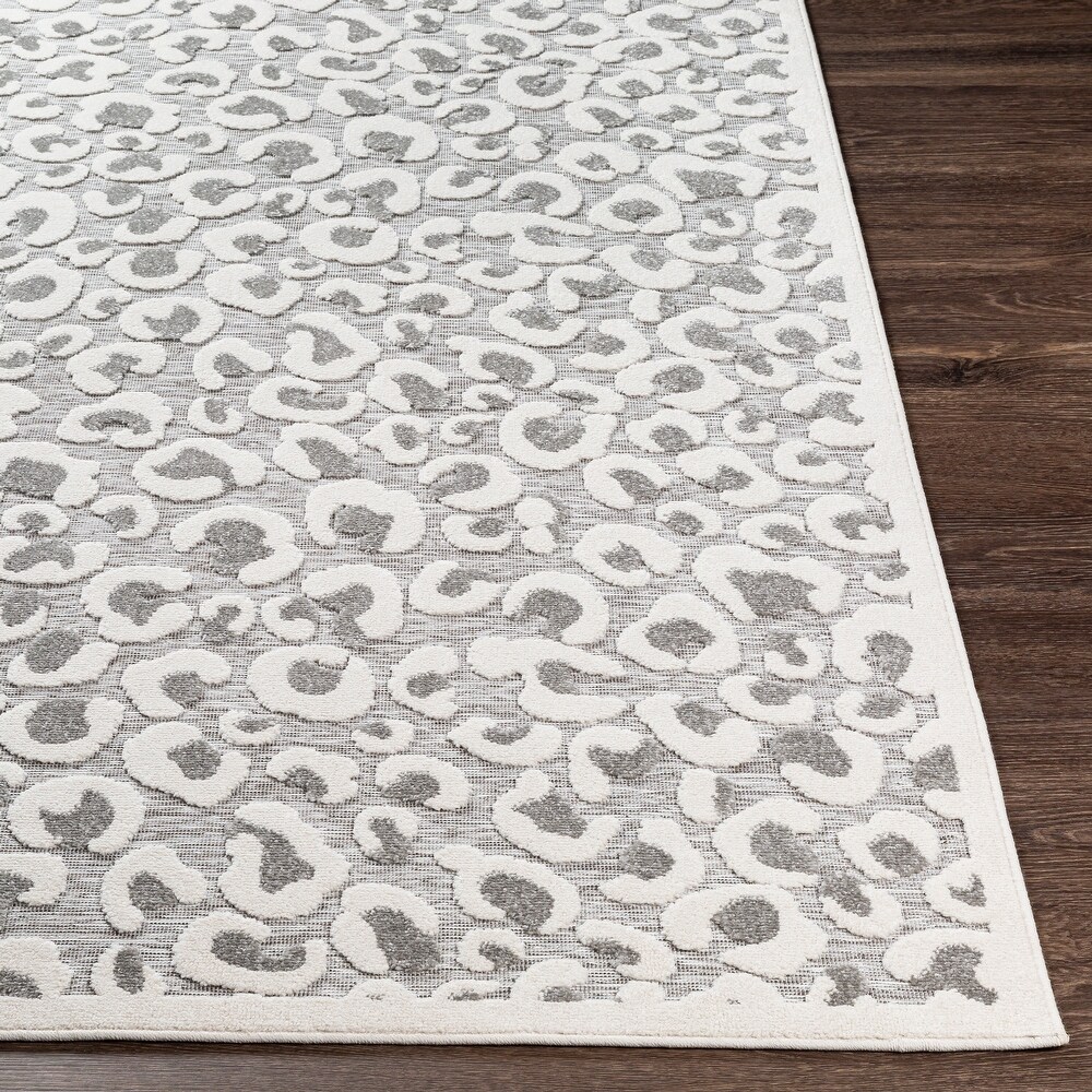 Artistic Weavers Benni Indoor/ Outdoor Leopard Print Area Rug