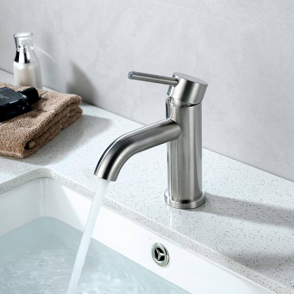 Maincraft Single-Handle Single-Hole Bathroom Faucet in Brushed Nickel L40119BNT