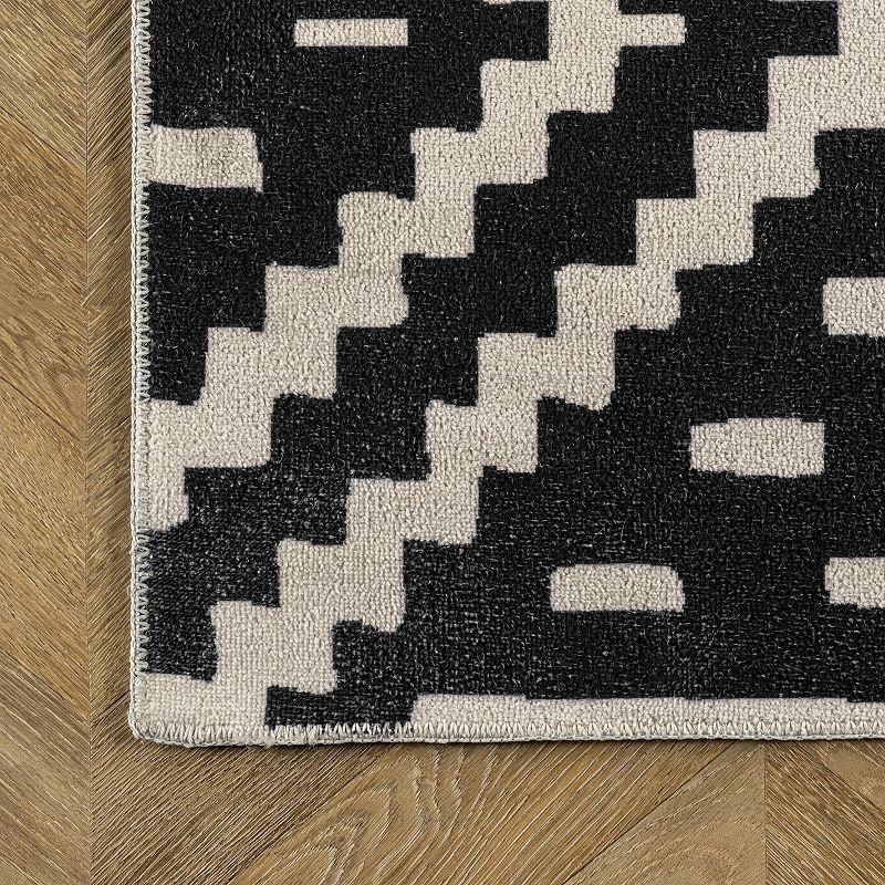 nuLOOM Chiara Machine Washable Modern Geometric Area Rug