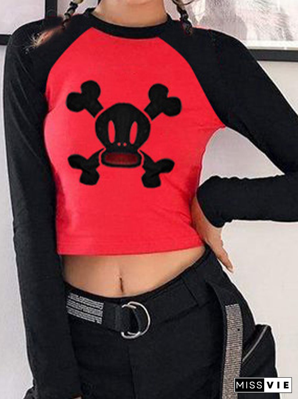 Contrast Color Raglan Skull Print Long Sleeve Tee