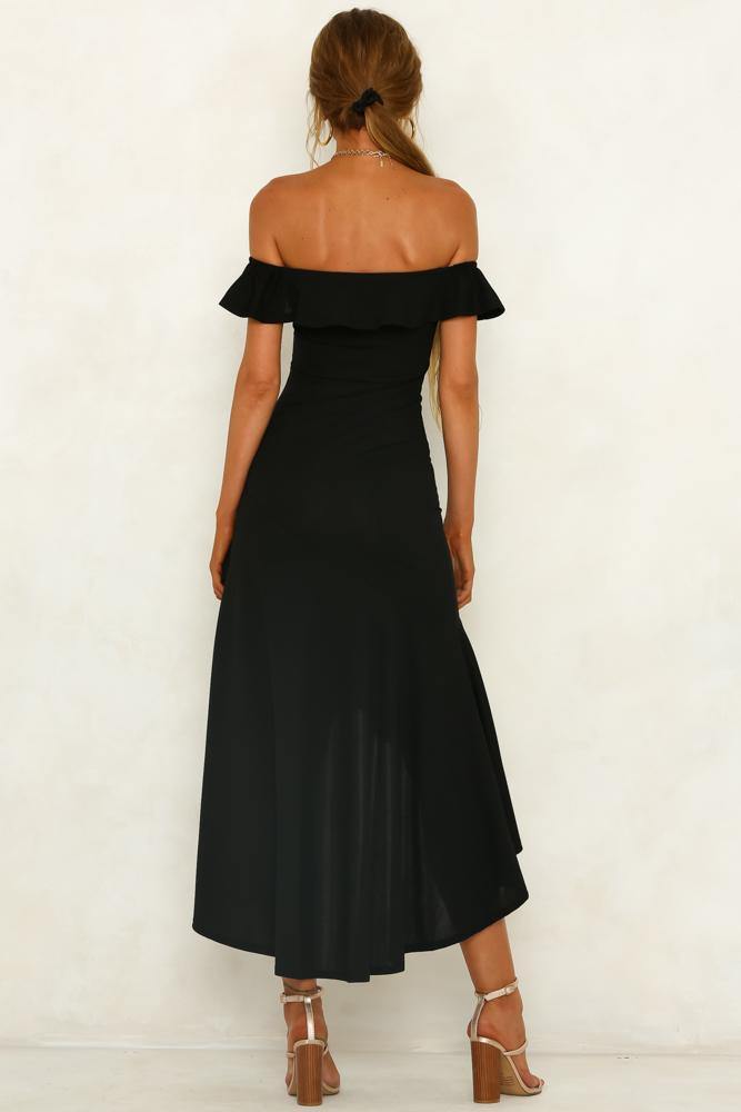 Heart On The Line Maxi Dress Black