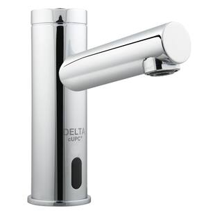 Delta Battery-Powered Touchless Single Hole Bathroom Faucet in Chrome DEMD-311LF