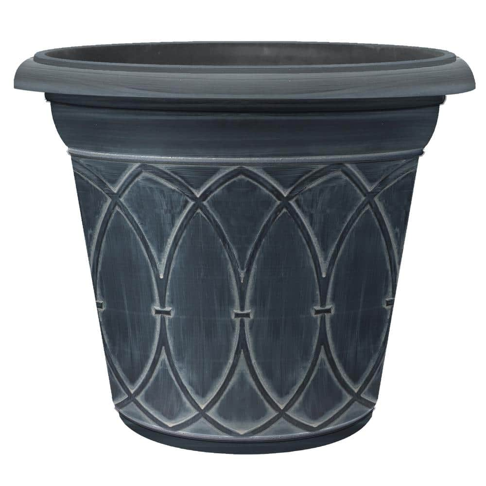 PRIVATE BRAND UNBRANDED 14 in. Durham Chalk Wash Plastic Planter DP1883E