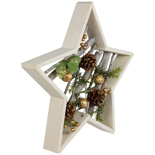 Pinecones and Berries Star Shaped Wooden Christmas Decoration