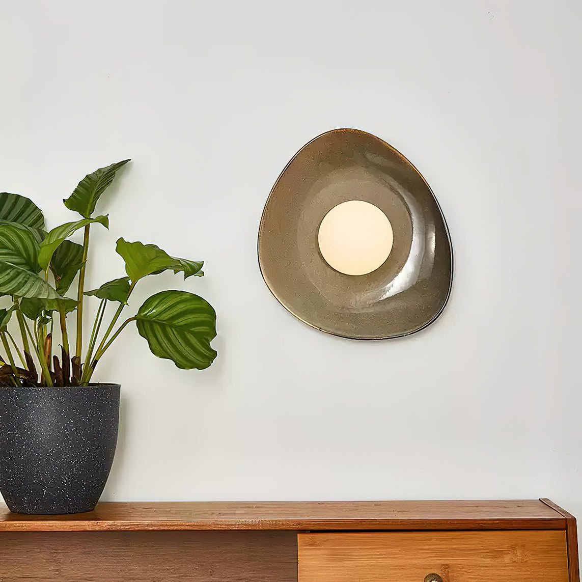 Pebble Disc Wall Light