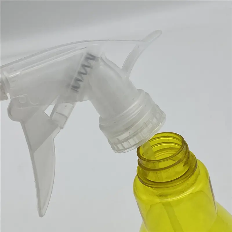 500ML Manual Trigger Spray Bottle Plastic Fogger Sprayer Garden Plant Watering Sprayer