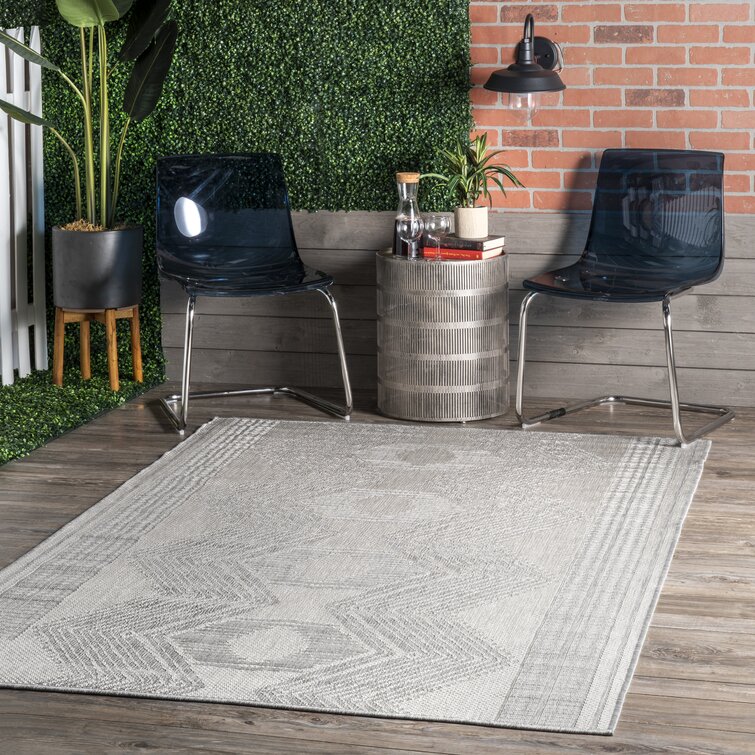 Kendall Geometric Indoor / Outdoor Patio Area Rug in Tan