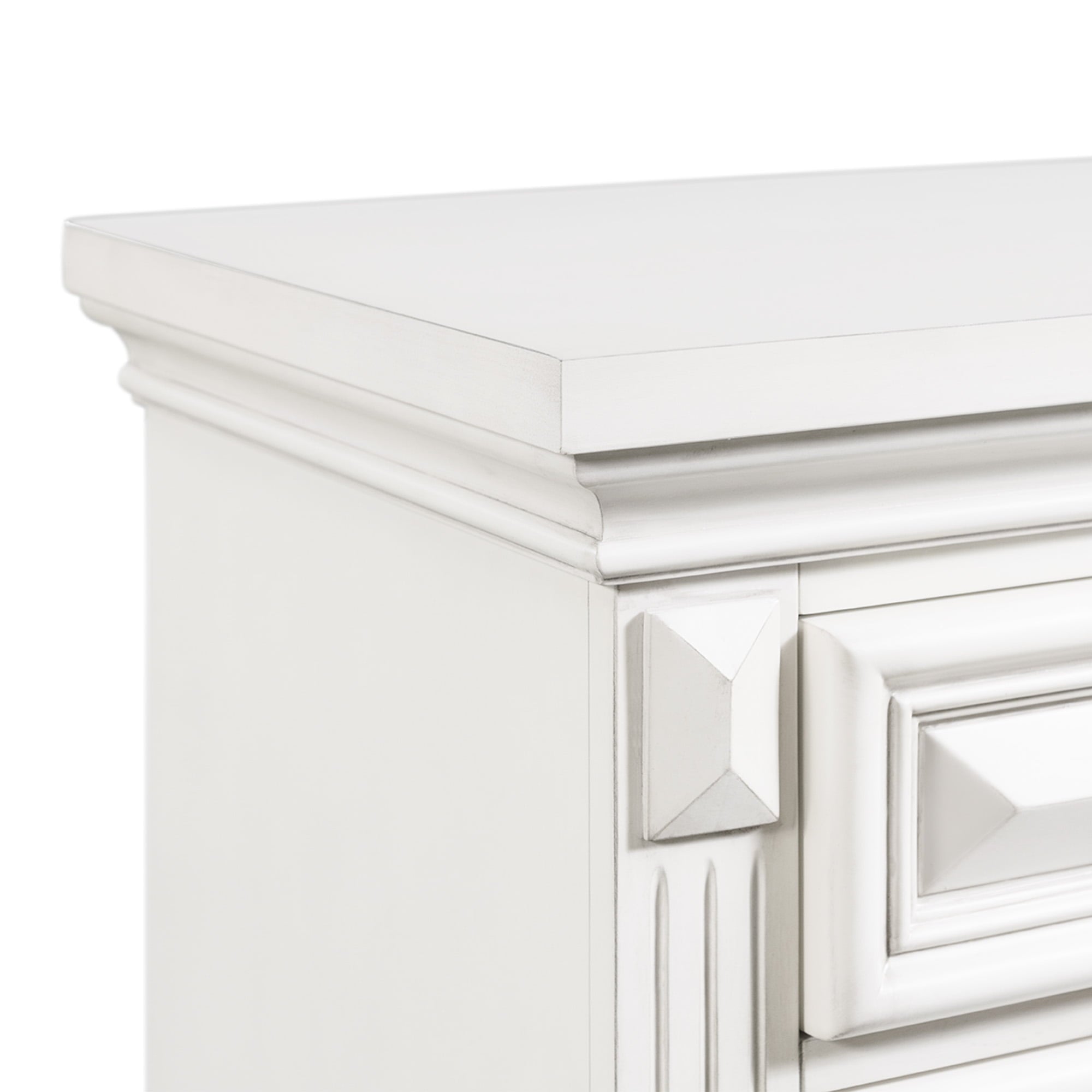 Picket House Furnishings Trent 2-Drawer Nightstand in White