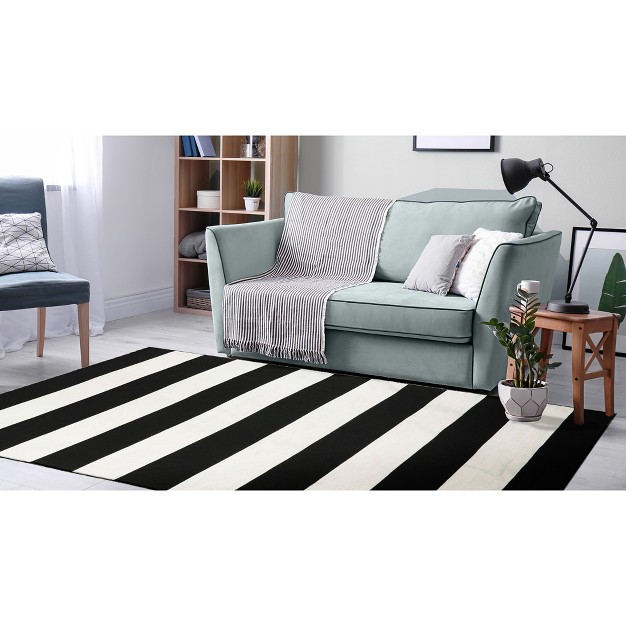 Liora Manne Sorrento Stripes Indoor outdoor Rug