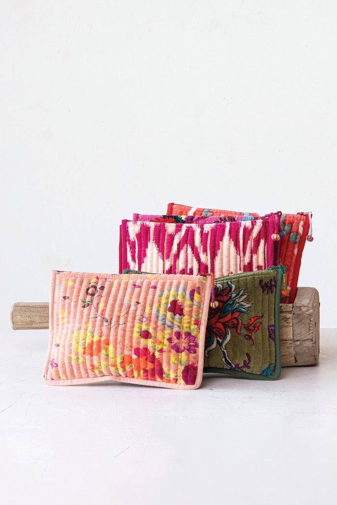 The Essentials Flat Zip Pouch