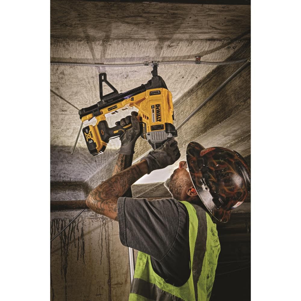 DEWALT 1