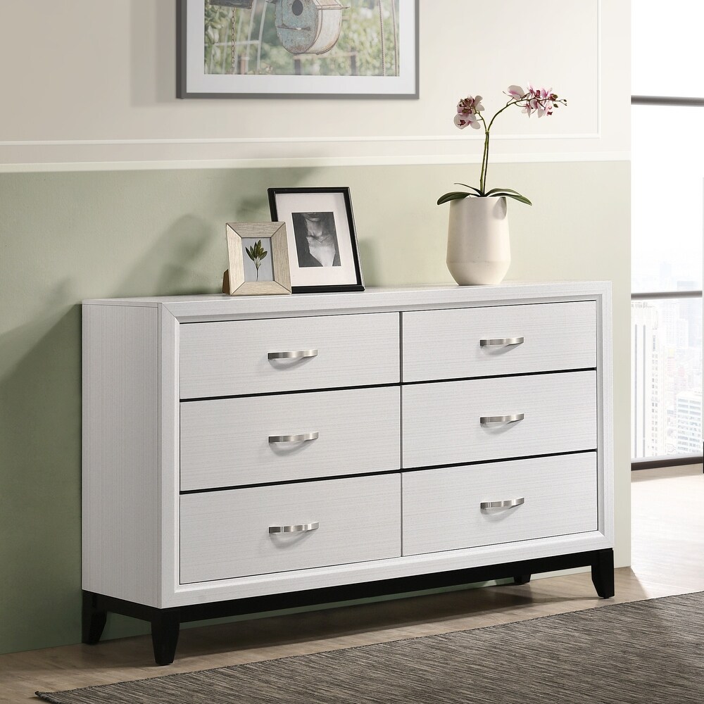 Roundhill Furniture Stout Contemporary Panel Bedroom Set in White Finish with Panel Bed  Dresser  Mirror  2 Night Stands