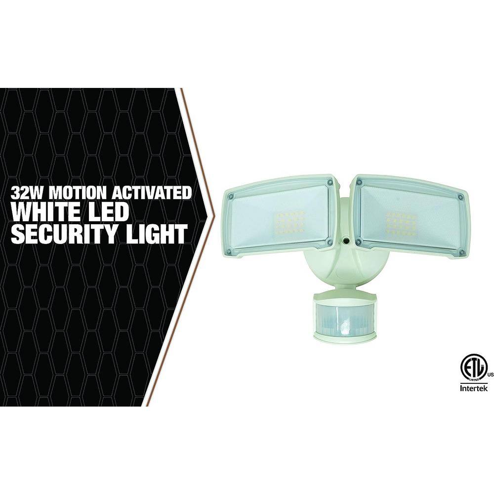 Southwire 32W White Motion Activated LED Security Light L17SL252MW