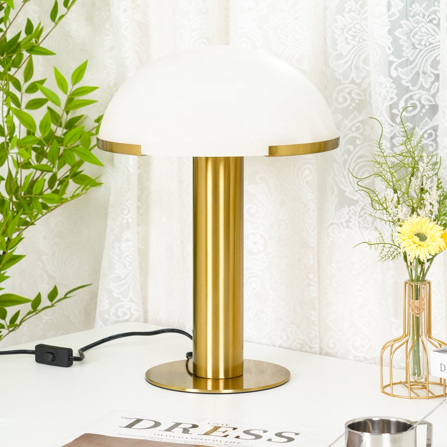 Elegance Alabaster Table Lamp