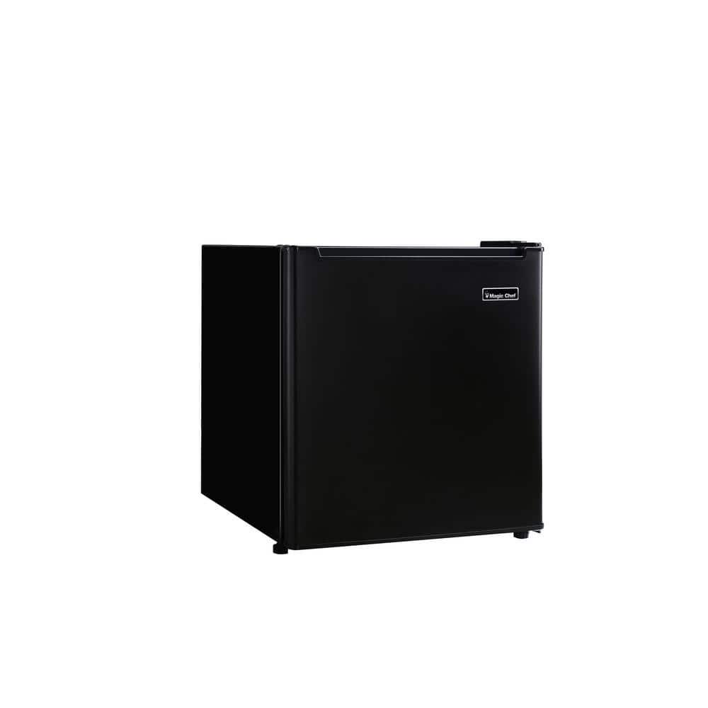 Magic Chef 17 cu ft Freezerless Mini Fridge in Black