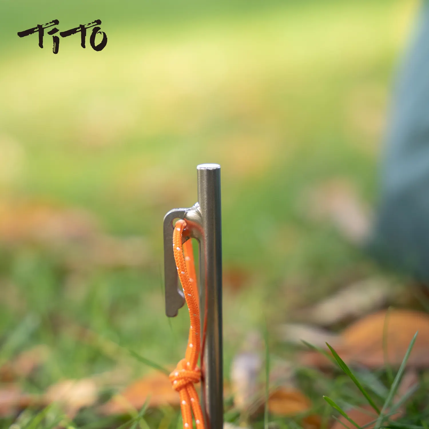 TiTo Titanium Windproof Tent Pegs Outdoor Camping Tent Nail Accessories Hiking Titanium Tent Stakes for Travel Bag 24cm