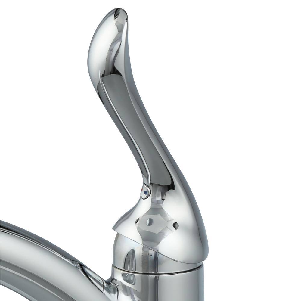 Delta Linden Single-Handle Standard Kitchen Faucet in Chrome 1353-DST