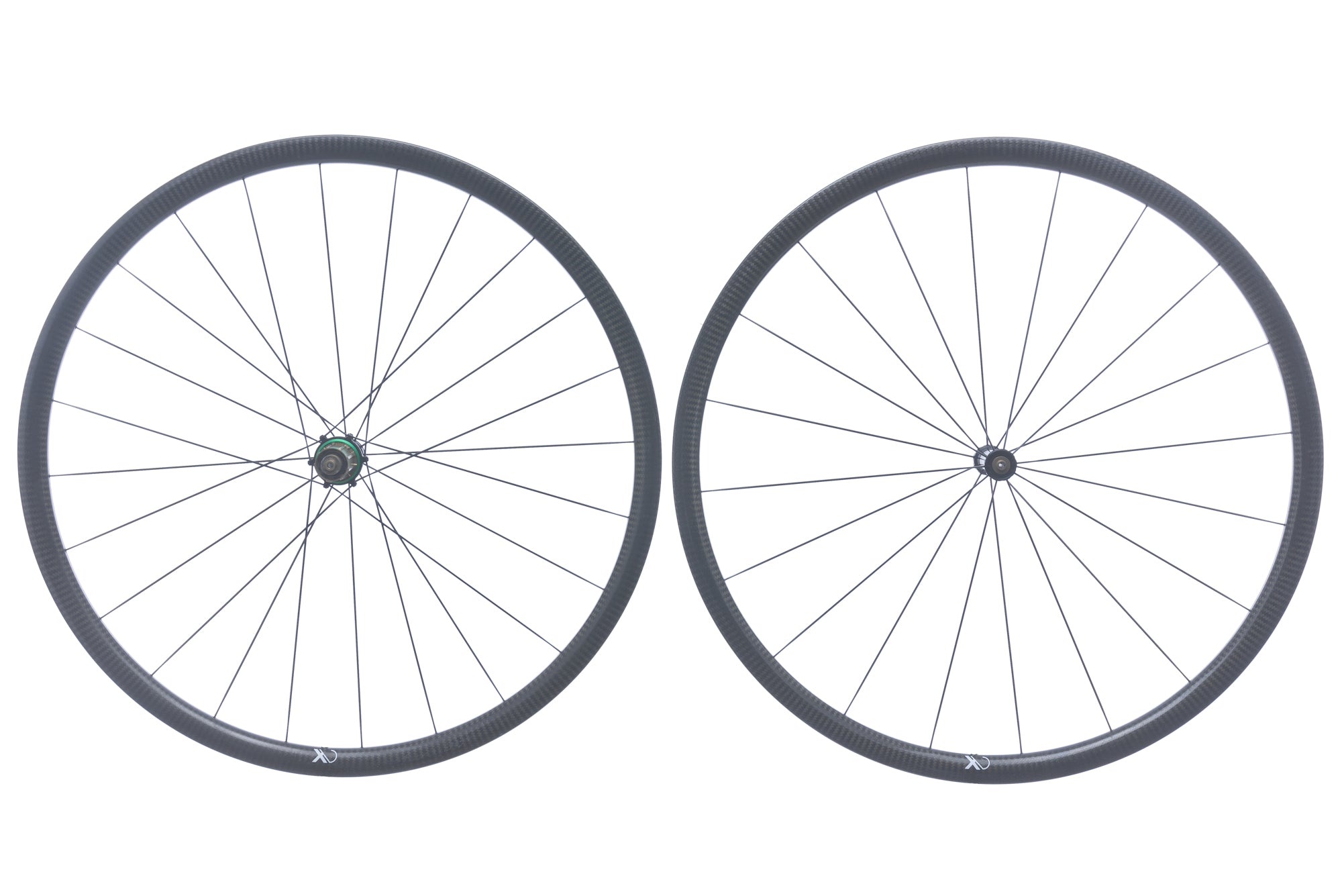 AX Lightness Ultra 28C TLR Carbon Clincher 700c Wheelset