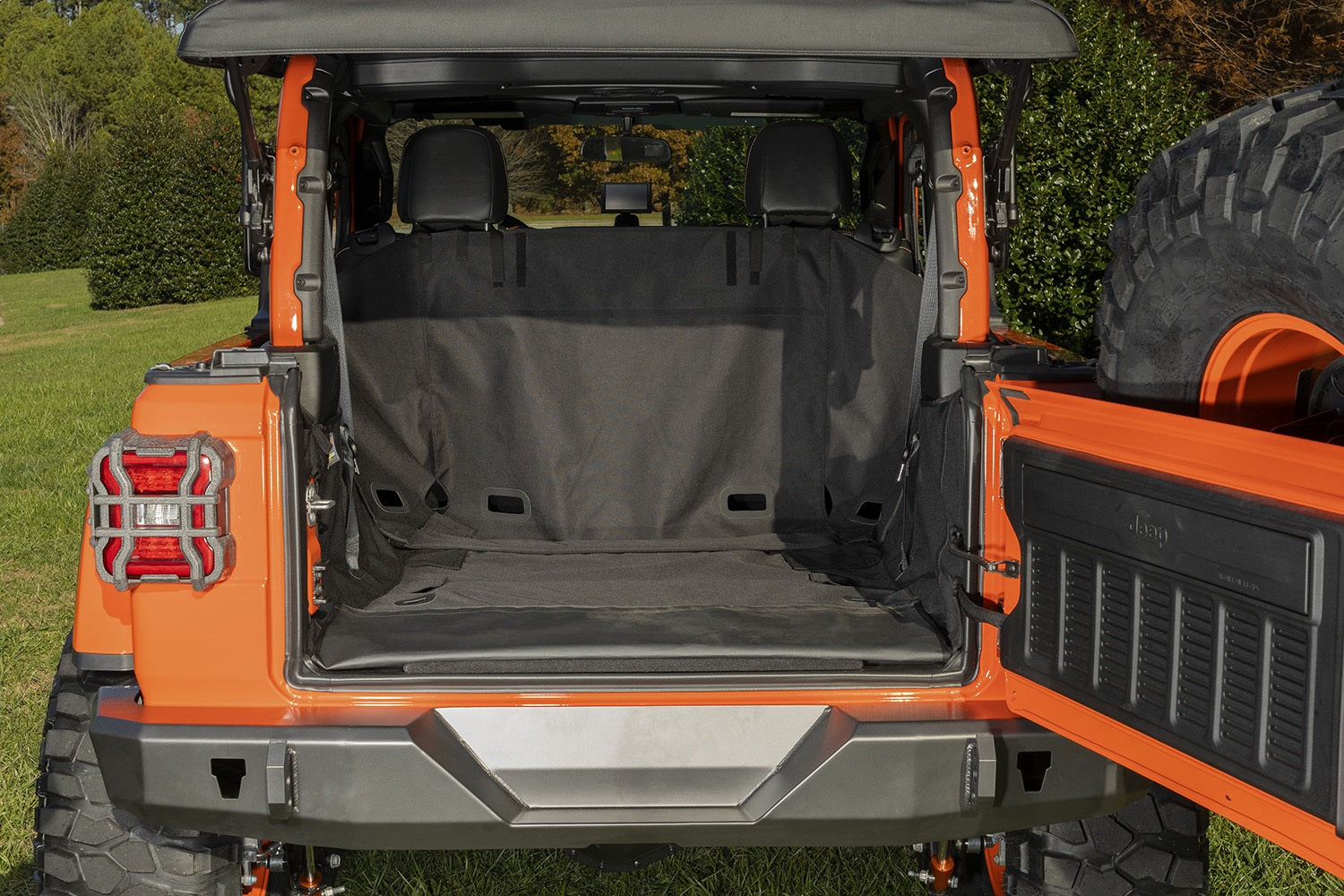 Rugged Ridge 13260.14 C3 Cargo Cover， 18-21 Jeep Wrangler JL， 2 Door