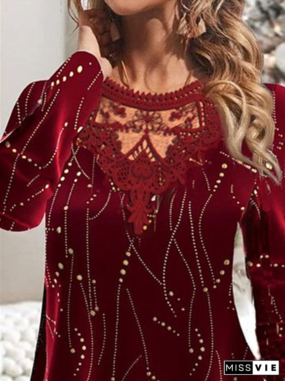 Women's Long Sleeve Scoop Neck Graphic Lace Buttons Christmas Midi Dress