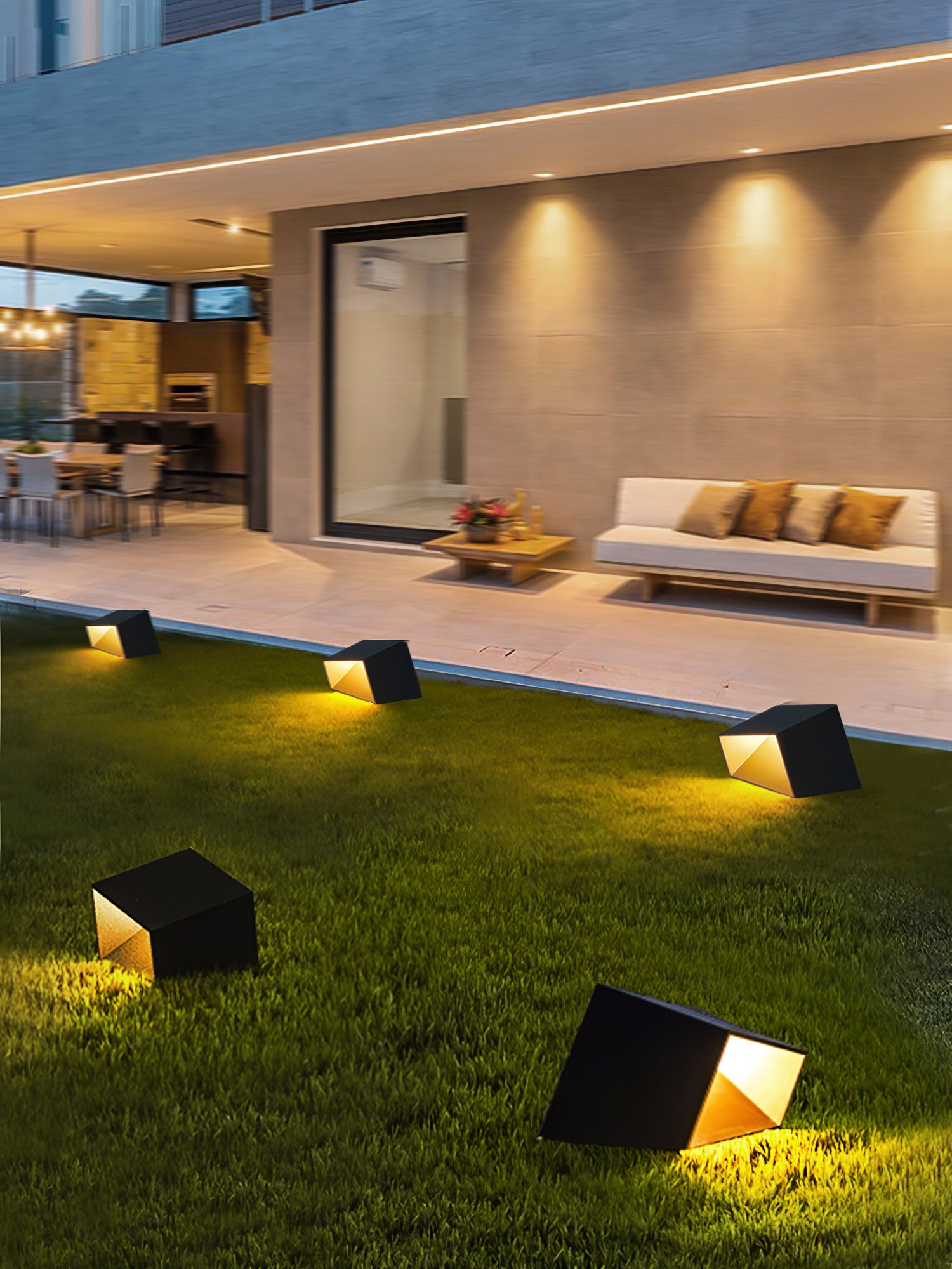 Cube Garden Outdoor Light