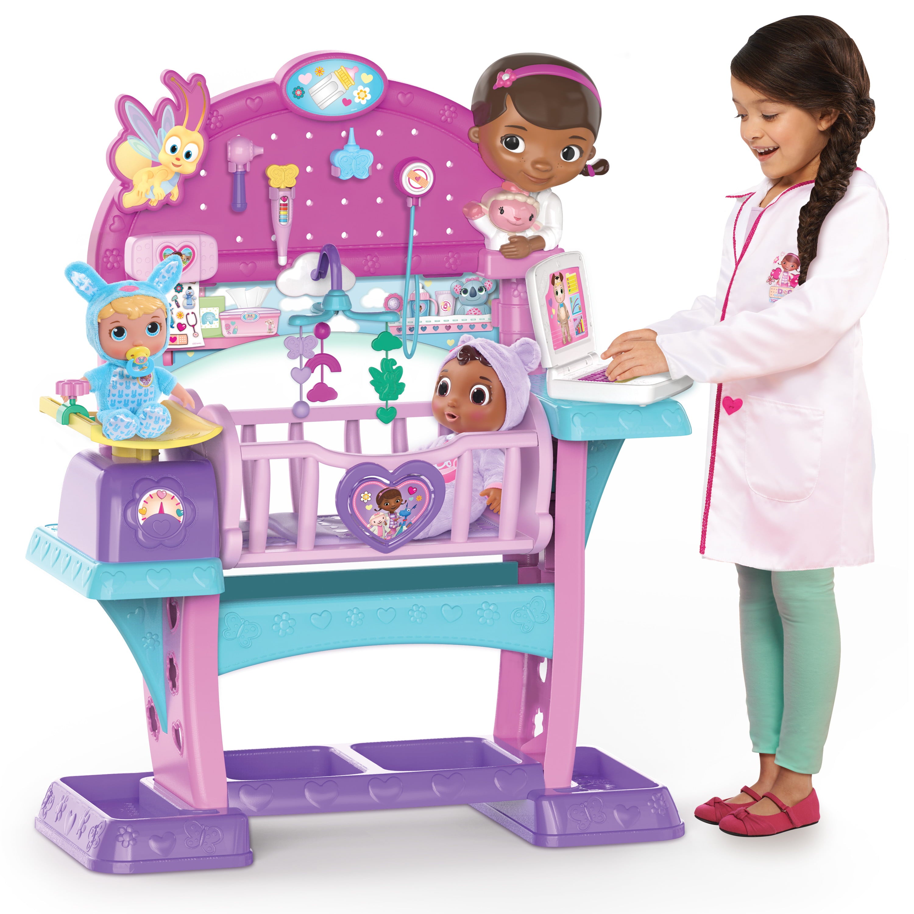 Doc McStuffins Baby All-in-One Nursery， Officially Licensed Kids Toys for Ages 3 Up， Gifts and Presents