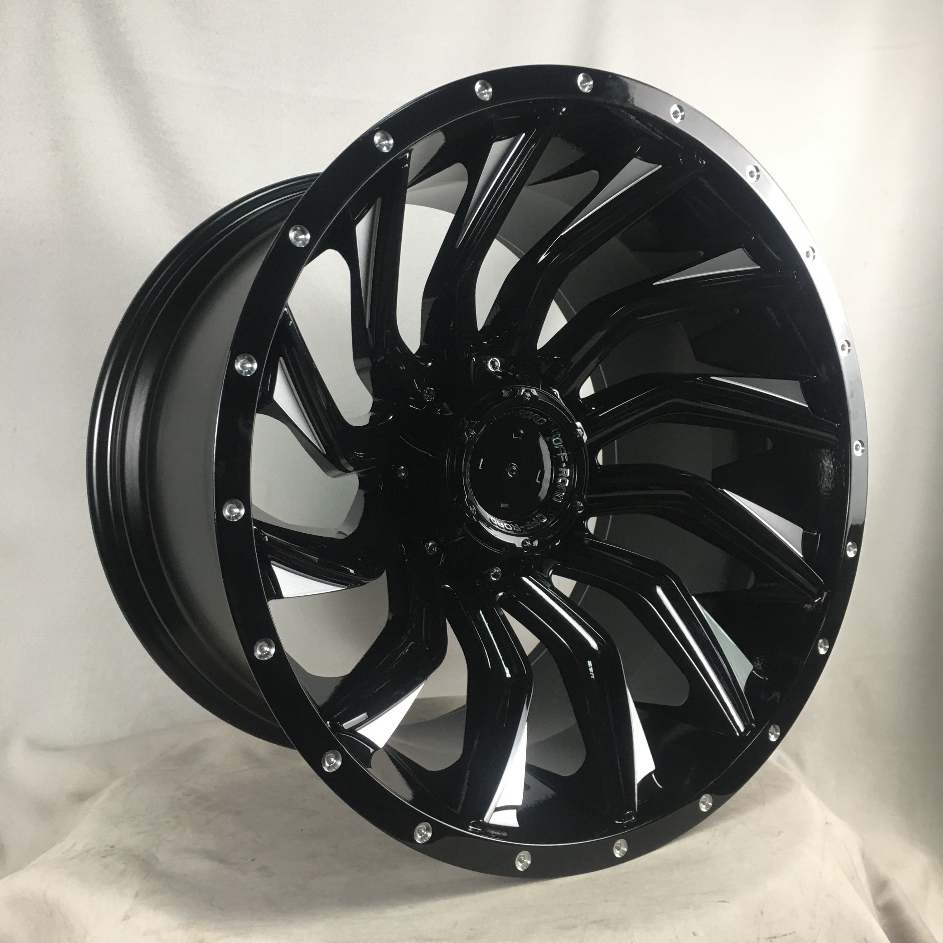 Factory direct sales 20 inch 4*4 wheels off road car wheels alloy rims PCD 6x139.7