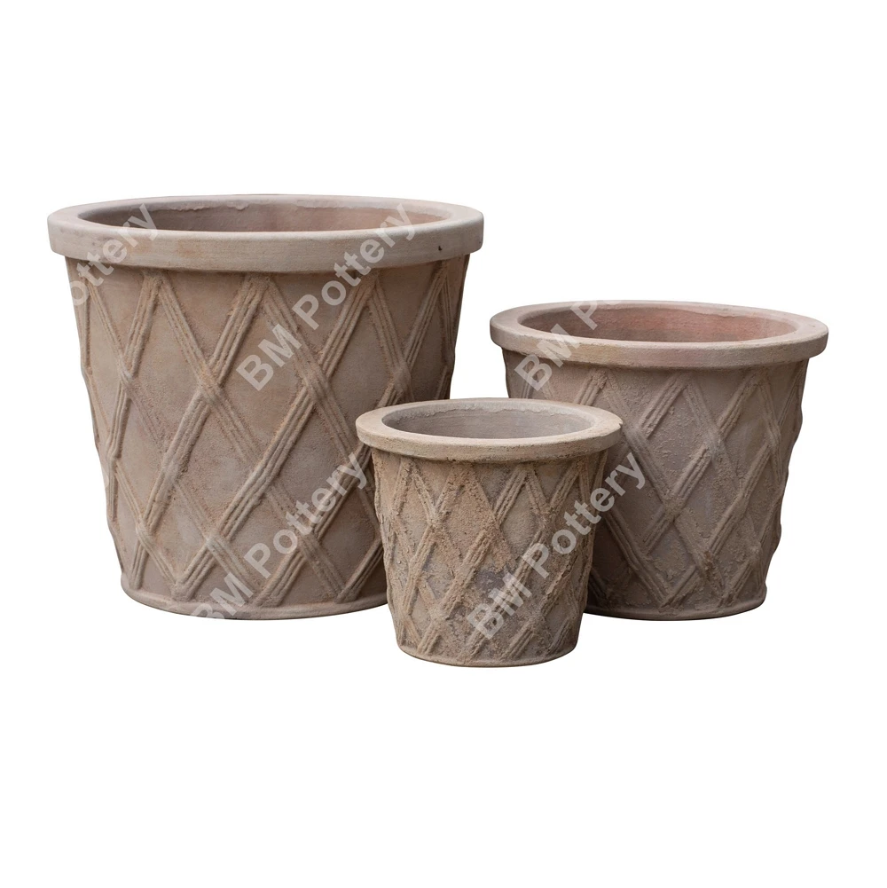 Set of 3 antique terracotta pots factory in Vietnam high quality for garden decorative made by terracotta material