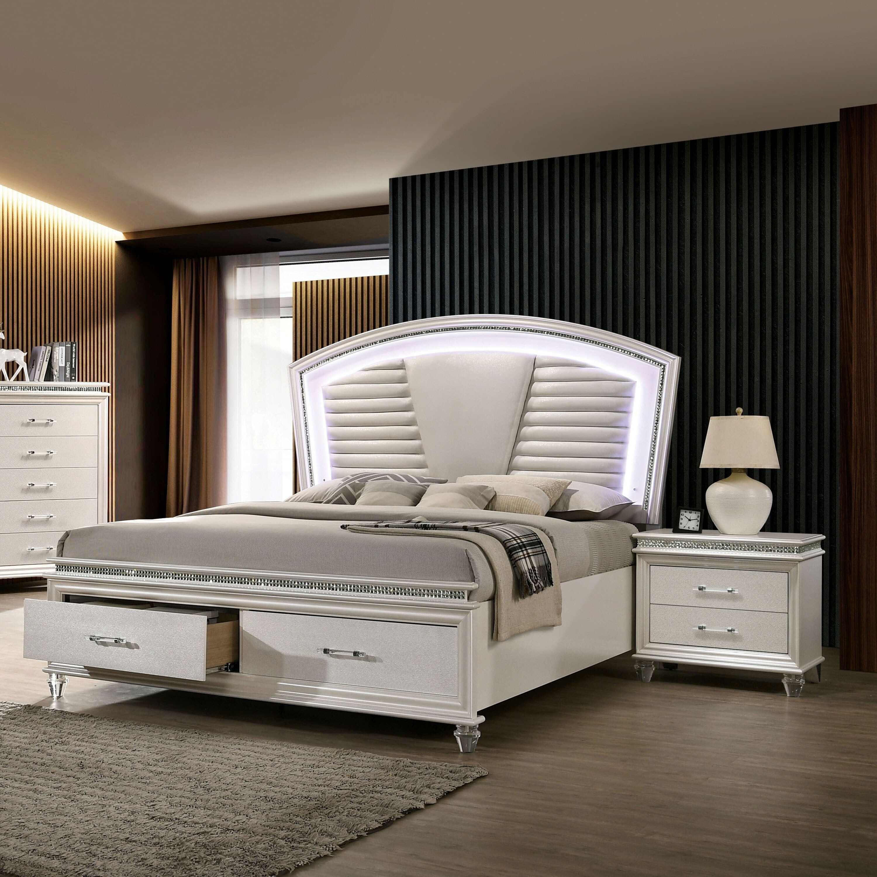 Furniture of America Xian Glam Solid Wood 2-piece Bedroom Set - - 29779026