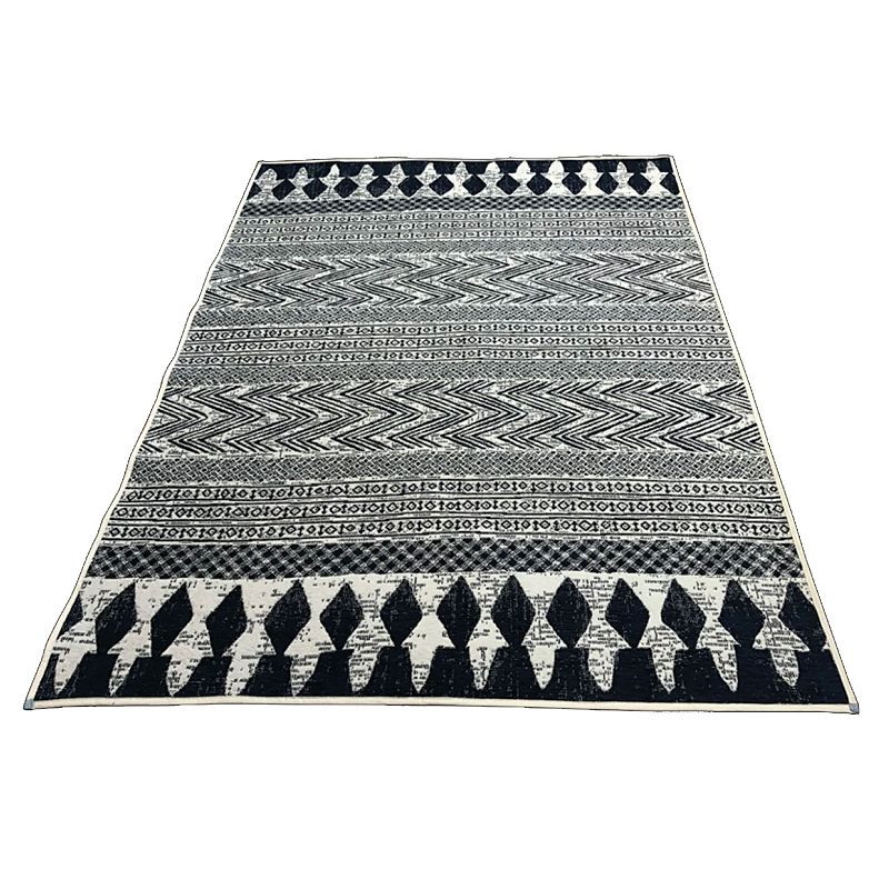 Mother Ruggers Simon Yildirim Reversible Machine Washable Wink Rug