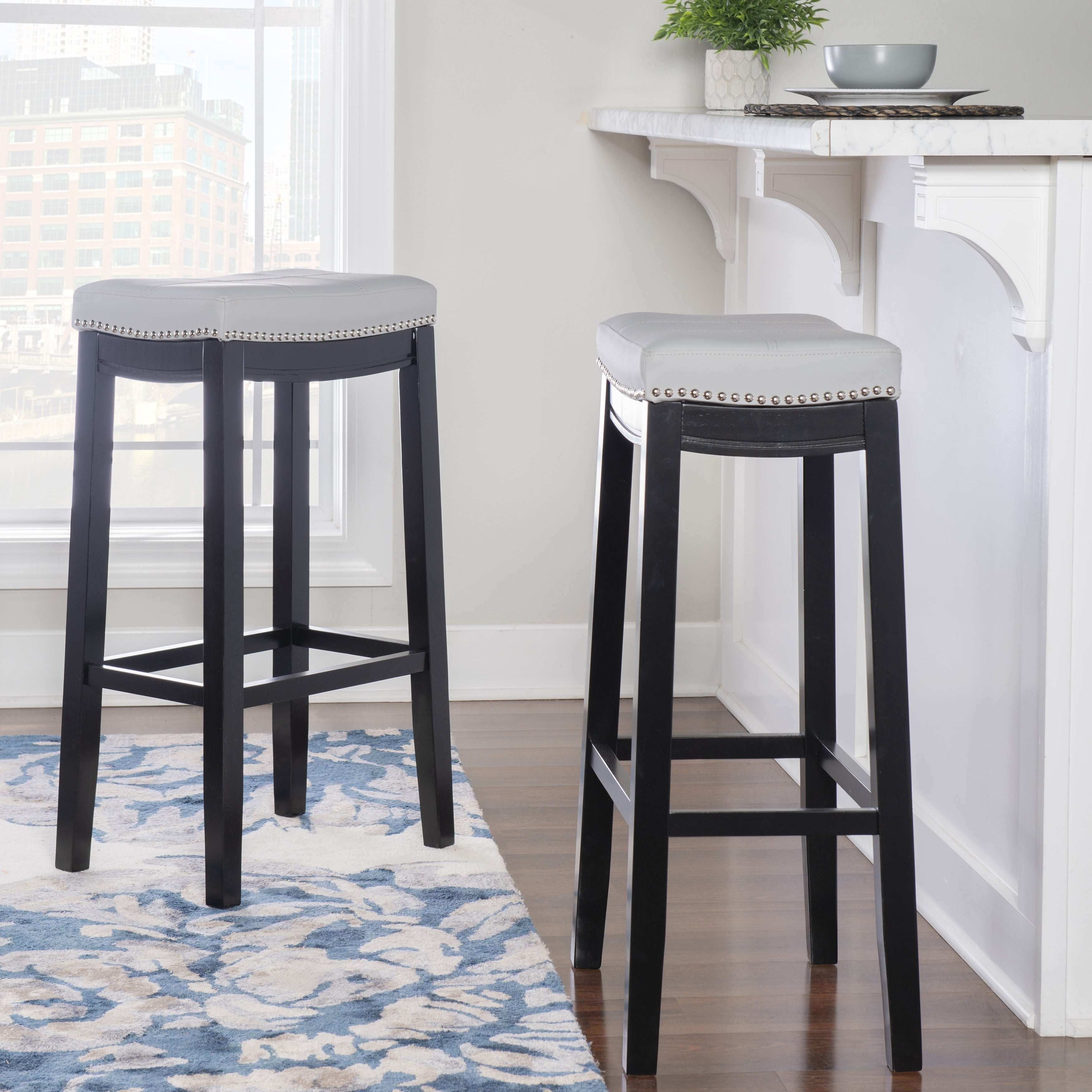 Copper Grove Willamette 32-inch Bar Stool