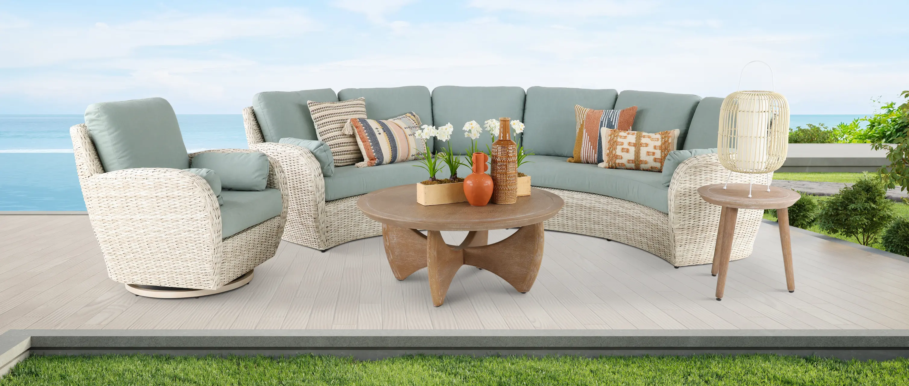 Cape May Patio 2 Piece Sectional