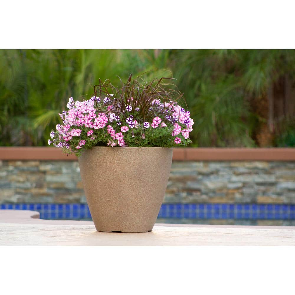 Trendspot 16 in. Beige Kurv Resin Planter (2-Pack) EPS00405N-16H5