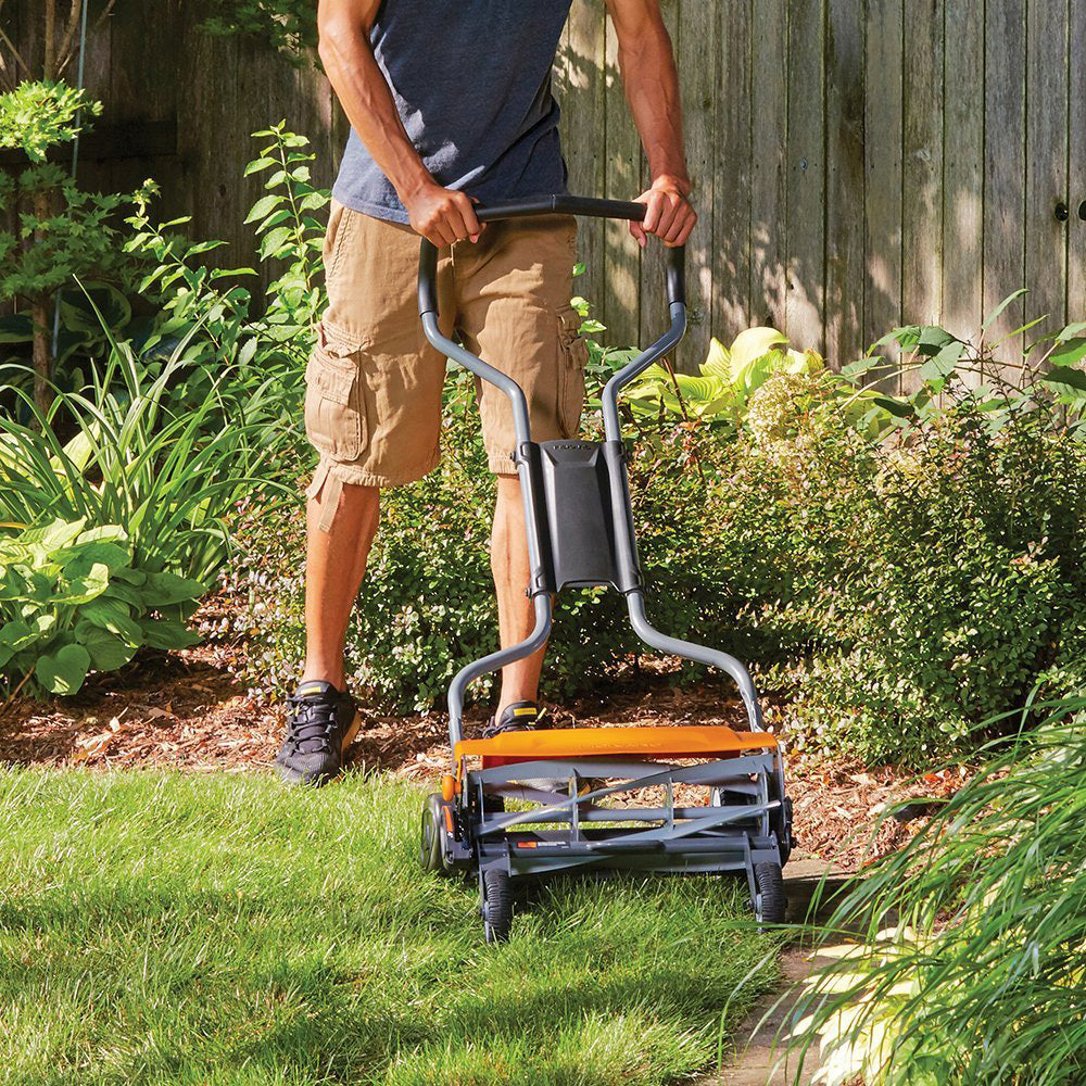 Fiskars StaySharp Max Reel Mower with InertiaDrive for 2X the Cutting Power