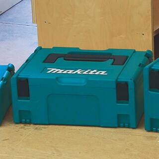 Makita 15.5 in. Medium Interlocking Tool Box 197211-7