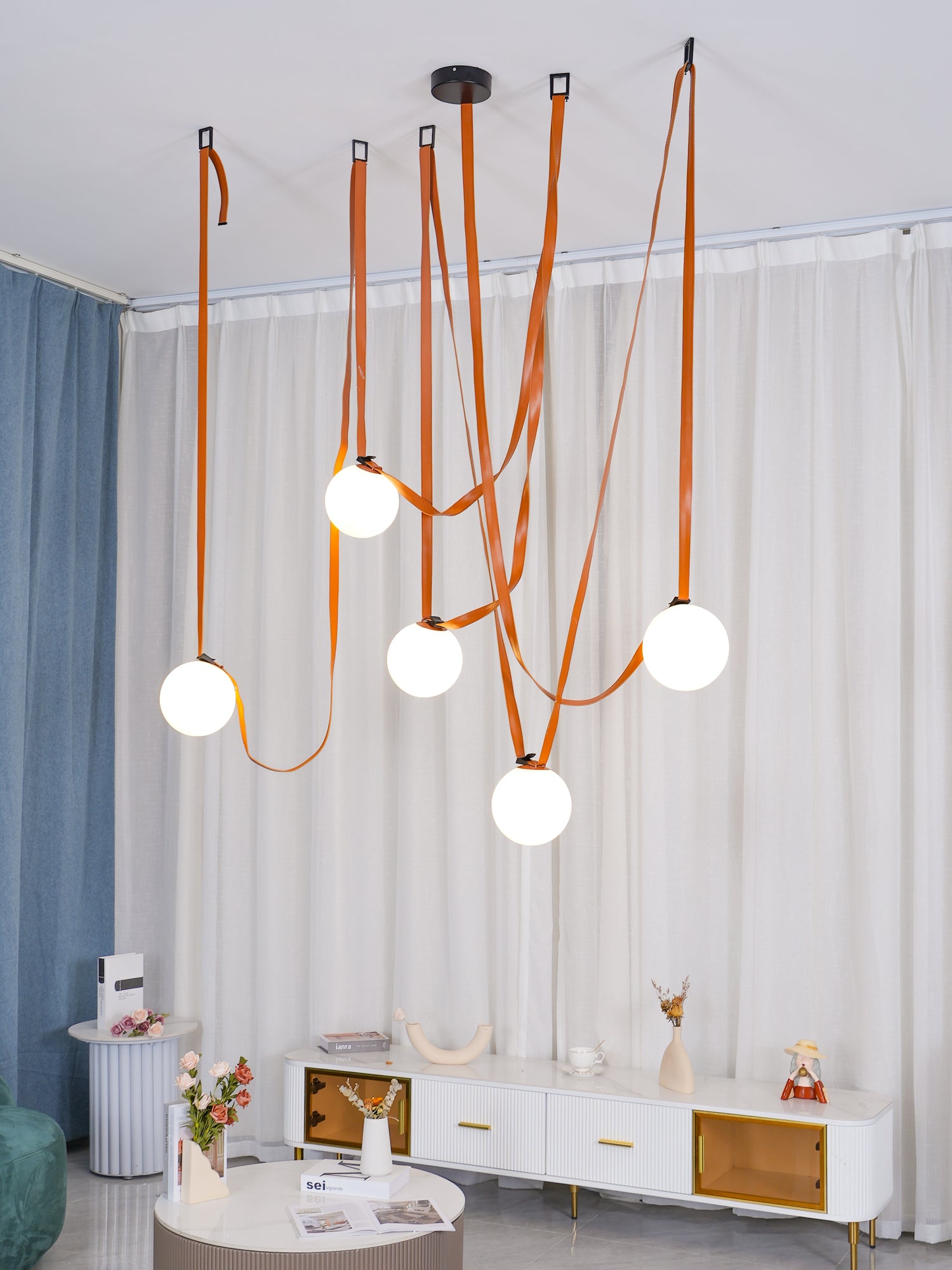 Multiple Belt Art Pendant Light