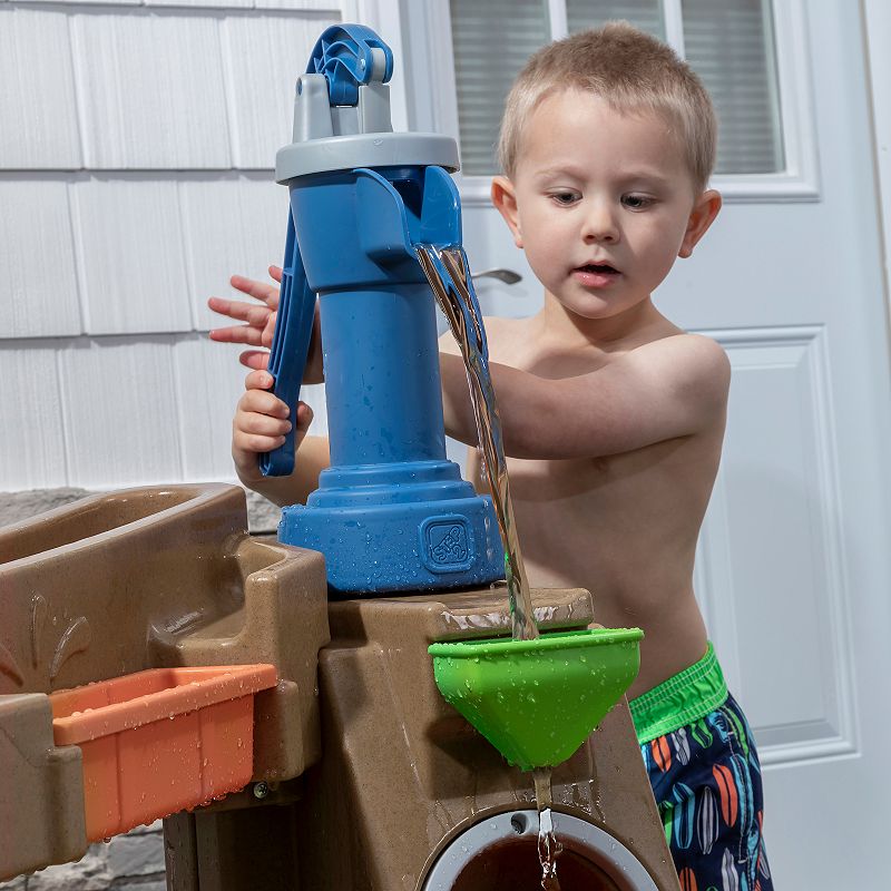 Step2 Pump and Splash Discovery Pond Toy