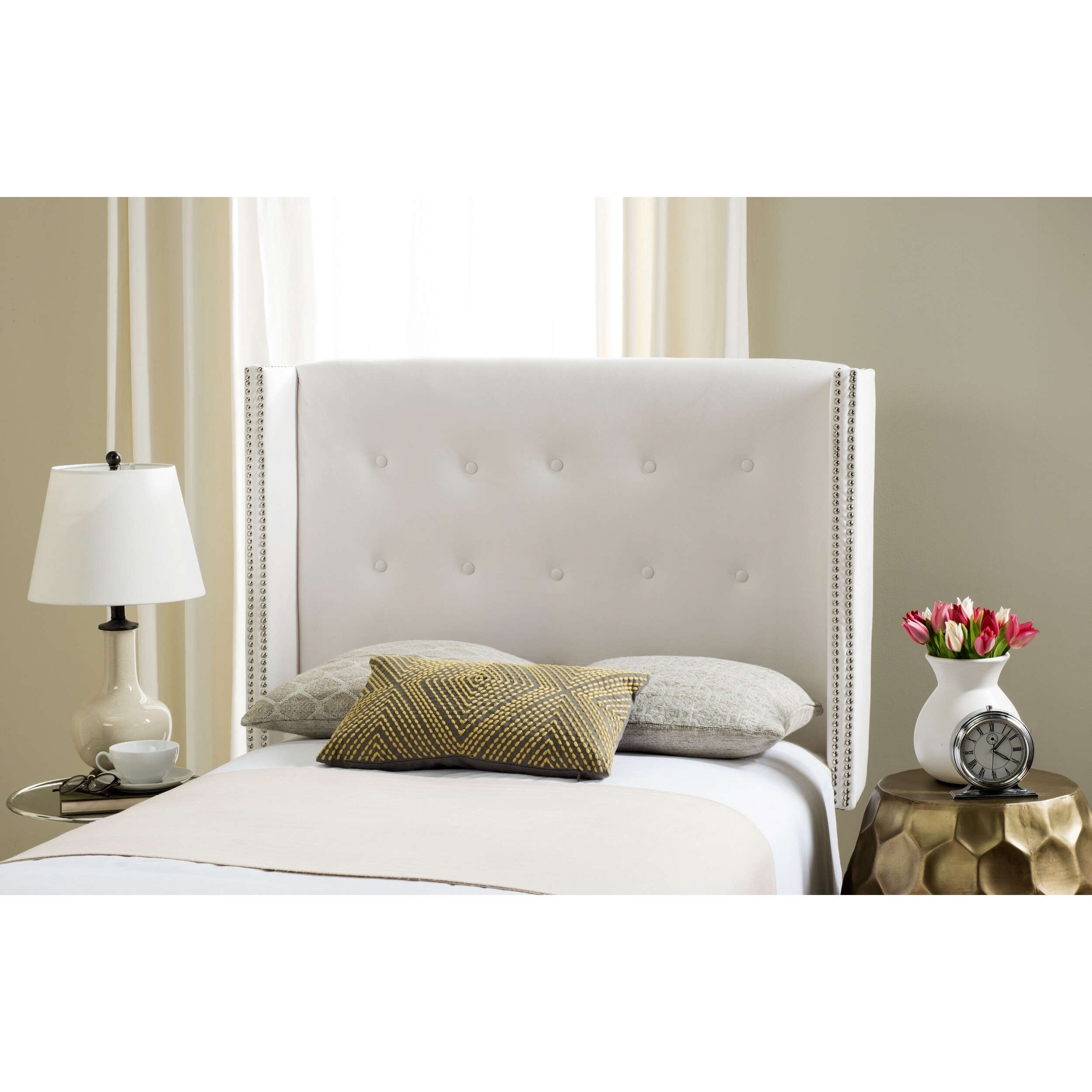 SAFAVIEH Keegan White Velvet Upholstered Tufted Wingback Headboard (Full) - - 11923906