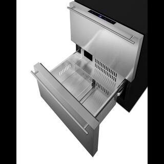 Summit Appliance 3.7 cu.ft. Frost Free Upright Outdoor Drawer Freezer In Stainless Steel ADFD243OS